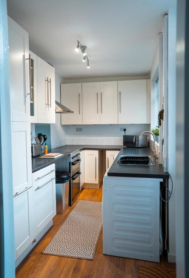 Comfortable House In Nuneaton Sleeps5 Free Parking Good Amenites Extérieur photo